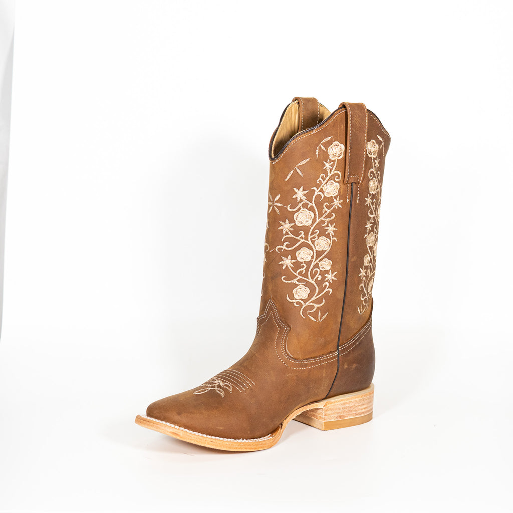 064 Crazy Thang Cuero