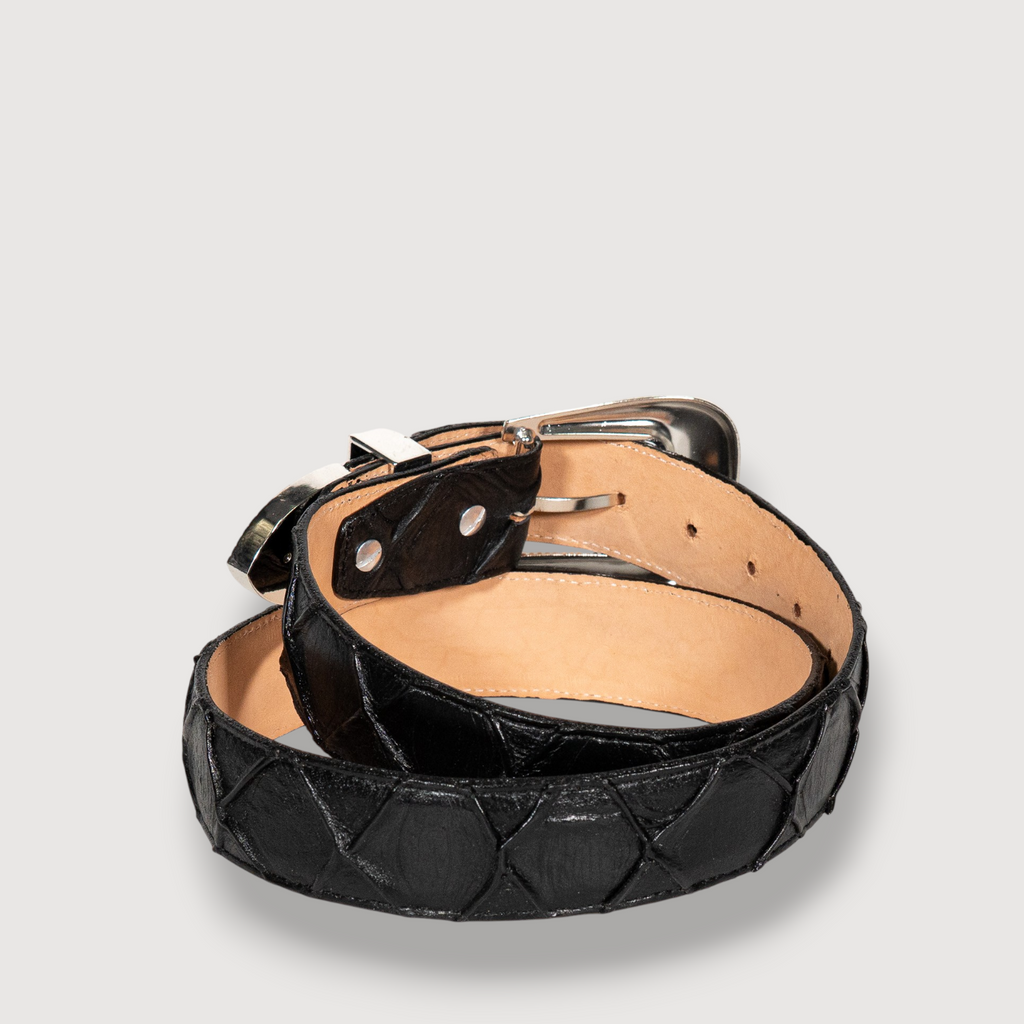 Cinto Pescado Negro Grabado